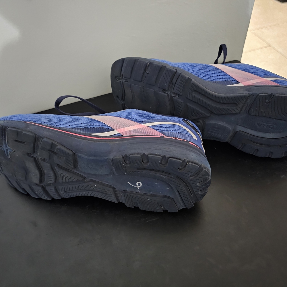 Brooks Womens Size 10 - Picture 6 of 6